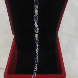 Gelang Safir untuk Wanita, 100% Asli dan Original dari Korea Kotak hadiah gratis termasuk.