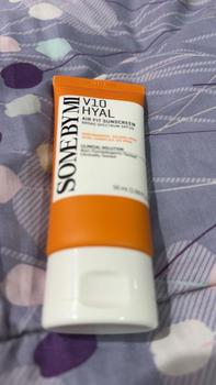 Product Review of SOME BY MI V10 HYAL AIR FIT SUNSCREEN [50ml] from h**d 0