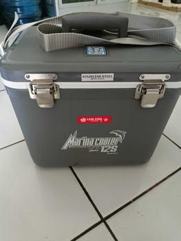Product Review of MARINA COOLER BOX 12S/ BOX ES 10 LITER LION STAR from p**4 1