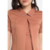 Gambar FAME - Blouse Wanita Lengan Pendek Detail Lipit Cokelat - 9221490 - S dari FAME Official Kota Surabaya 3 Tokopedia