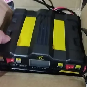 Homel88 12V/24V Charger Otomatis Aki Mobil Motor Kapal Truk Automatic Fast Smart Charger 220Watt