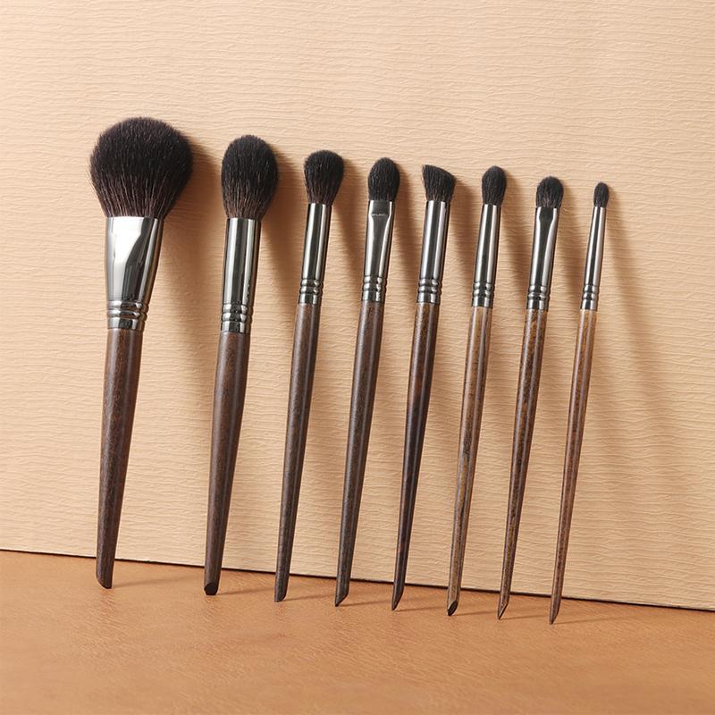 【OVW Bộ bàn chải trang điểm mềm mại thoải mái Halo nhuộm tự nhiên 8 chiếc bộ cọ makeup XQ357810111219 set cọ trang điểm cọ ovw