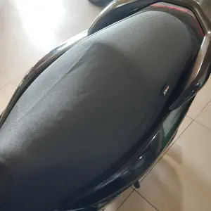 COVER JOK MOTOR POLOS AMPLAS KASAR (PAKAI KARET) Pemasangan Mudah Variasi Jahit Benag Warna Motor VARIO, BEAT, SCOOPY, NMAX, AEROX, PCX, SUPRA X125