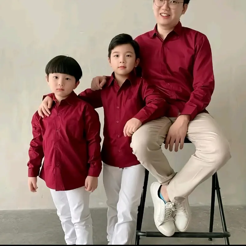 Kemeja Couple Ayah Dan Anak Laki-laki Lengan Panjang Formal Couple Ayah Dan Anak Atasan Baju Katun Dewasa Merah Pasangan Putih Keluarga Motif Polos 0