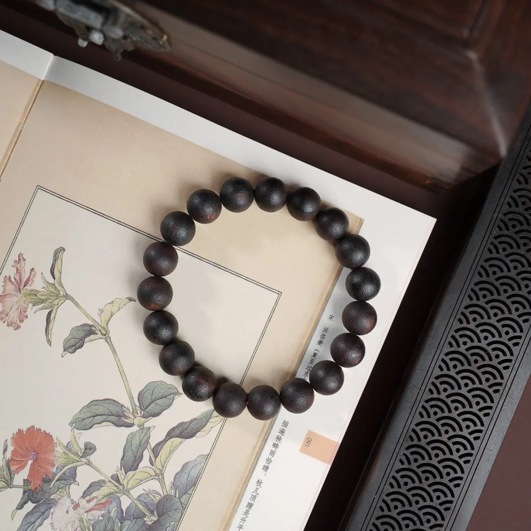 Falling True Fragrance, Ten Mu Fragrance, 10mm Single Loop Bracelet