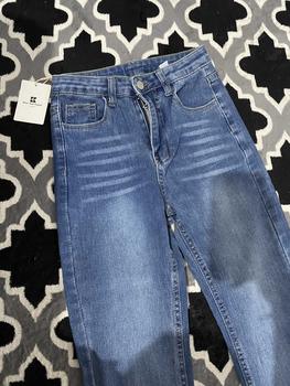 Product Review of Kivi Garment Jeans Cutbray Wanita Highwaist Jeans Cutbray Stylish, Cutbray Denim, Sentuhan Flare Klasik,Celana Wanita, Celana Panjang Stretchy (Melar) from ** 2