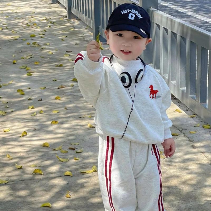   XẢ KHO CUỐI NĂM  Set Bộ Nỉ Tàu Thể Thao Thu Đông Cho Bé Trai Bé Gái Viền Sọc Chất Vải Mềm Mịn Size 9- 42kg 