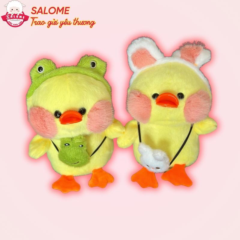 Salome Gấu Bông Con Vịt Upsetduck Mỏ Nhựa Kích Thước 20cm Mini Thú Nhồi Bông Vịt Nhí Mặc Váy Quà Tặng Cao Cấp Cho Bé Chất Liệu Bông Cao Cấp Siêu Mềm Mịn
