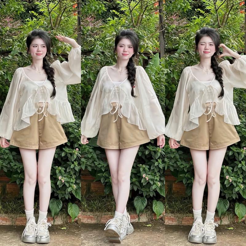 Set đồ nữ 3 món áo lót ống thun gân kèm khoác tay dài tơ ánh kim mix quần đùi xinh xắn dành cho các nàng diện đi chơi.