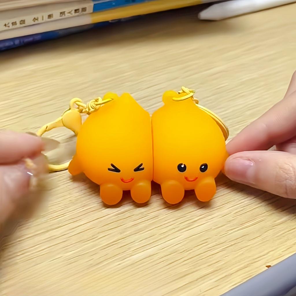 Bagusboy 2 Pcs Magnetik Gantungan Kunci Tas Kucing Cat Matching Keychain Couple Lucu Sepasang Anjing Babi Kartun Pasangan Boneka Liontin Tas Sekolah Mobil Hadiah Kecil Anak Mainan Perempuan Tali Lucu Toys PVC