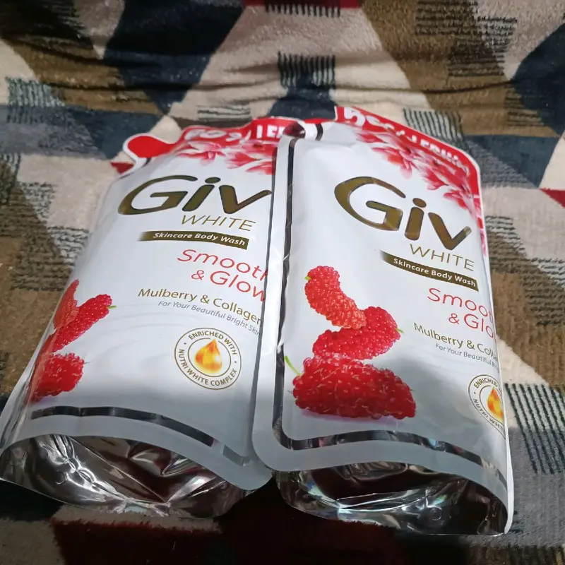 (PAKET 2 POUCH JUMBO) GIV GLOWING WHITE / SMOOTH & GLOW Mulberry & Collagen Sabun Mandi Cair 825ml 5