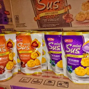 Soes Coklat Blueberi Vanila dikirimkan mix rasa Snack Kering Cemilan Makanan Camilan Manis Food Chocolate Cokelat