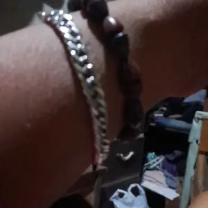 satuset gelang dan cincin titanium asli pria dan wanita anti karat dan anti pudar