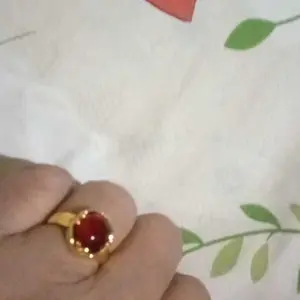CINCIN KOIN ASLI 1991 CINCIN PERMATA MERAH BULAT WARNA EMAS ANTI LUNTUR DAN KARAT Titanium Wanita Pria Delima