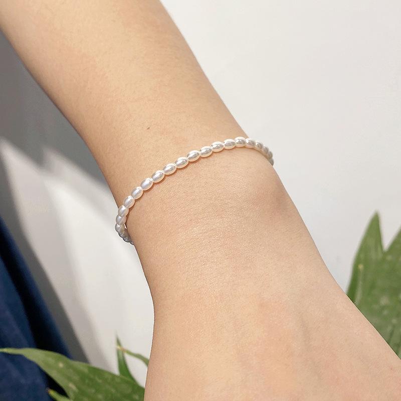 Product Introduction of Ins Bracelet Women's Simple Special-Interest Design High-Grade Beaded Bracelet Titanium Steel Ornament Bracelet 8