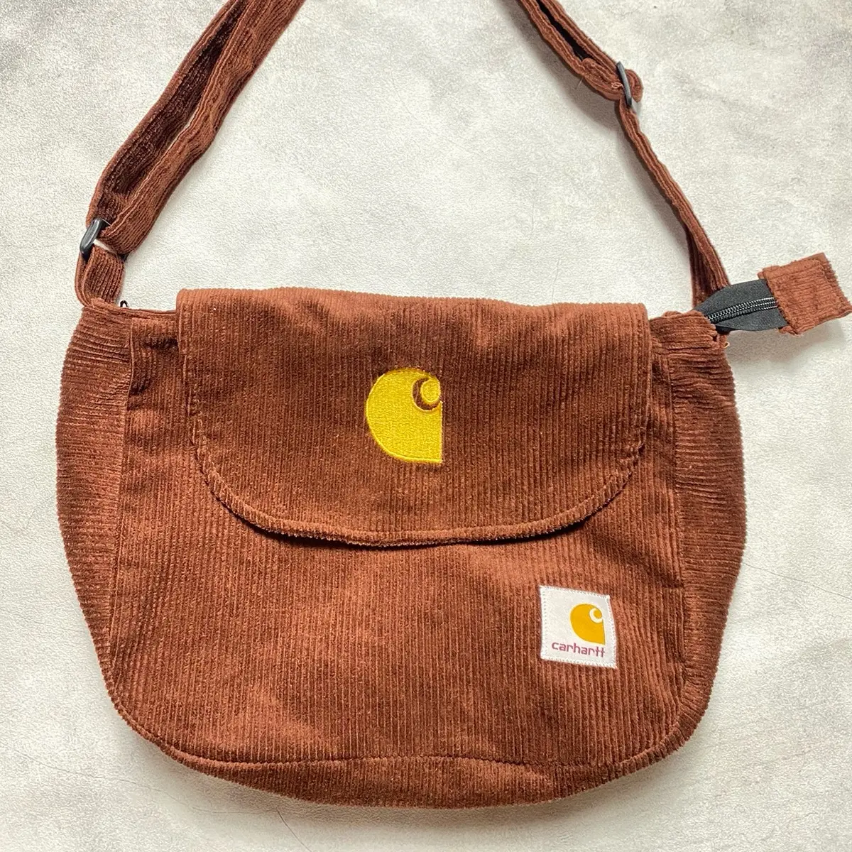 Cht- Tas Slempang Corduroy Skena- Tas slingbag Corduroy full furing full sleting