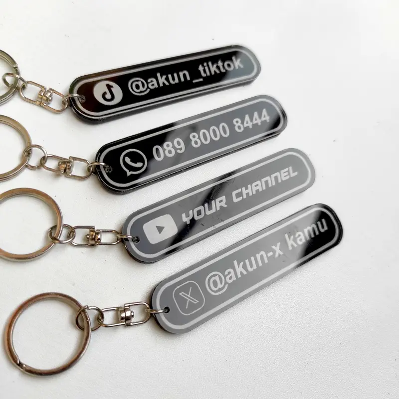 Gantungan Kunci Social Media Akrilik Custom Grafir Ganci Keychain 4