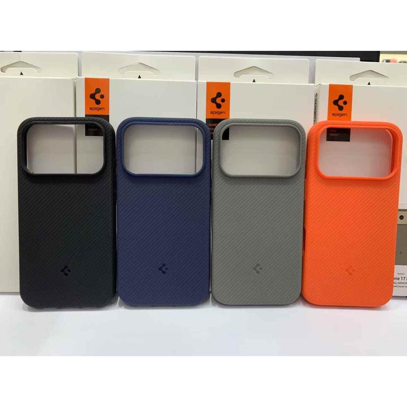Ốp lưng điện thoại từ tính Spigen Mag Armor MagFit dành cho iPhone 17 Pro Max, 17 Pro và 17 Air cung cấp bảo vệ cho thiết bị hỗ trợ MagSafe.
