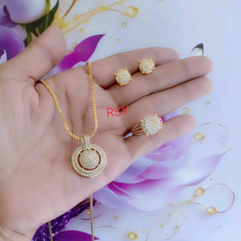 Set replika berlian lapis emas  cocok dijadikan hadiah nataru 3