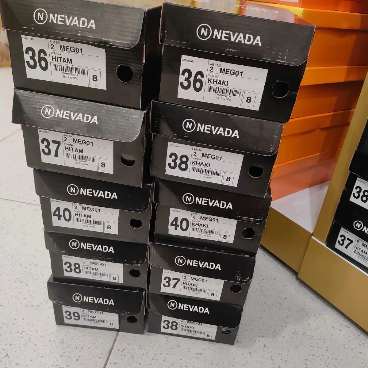 Co barang sepatu dan baju