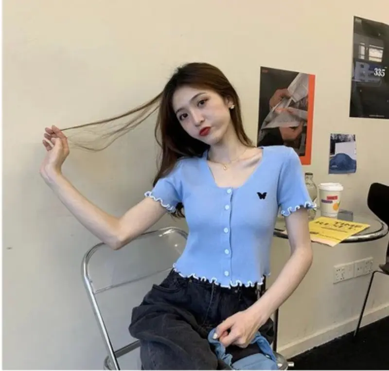 Kaos crop premium top butterfly atasan crop wanita -fashionstyle 1