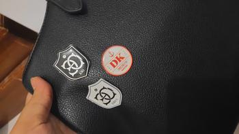 Product Review of BROS KPOP LOGO EXO NCT NEWJEANS BOA SVT WAYV SHINEE TVXQ PIN KPOP from 💗**🌻 0