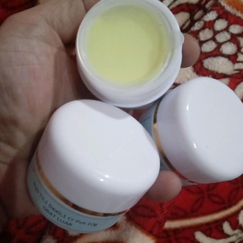 Perawatan Wajah dengan Cream Flek Label Biru 3