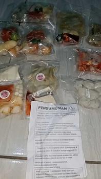 Product Review of CIRENG MINI JANDO ISI 10PCS EXTRA CHILLI OIL BUMBU KALDU Food Frozen Pentol Aci Siomay from S**h 2
