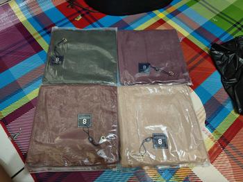 Product Review of Jilbab Umama Scarf Voal Tryspan Syari Lasercut Logo S POUCH 130x130cm Kerudung Voal Premium from D**a A**a s**l 0