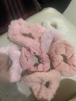 Product Review of ED - 7PCS / SET IKAT RAMBUT SCRUNCHIE CEPOL / KUNCIRAN RAMBUT SCRUNCHIE BULU SET from p**a 1