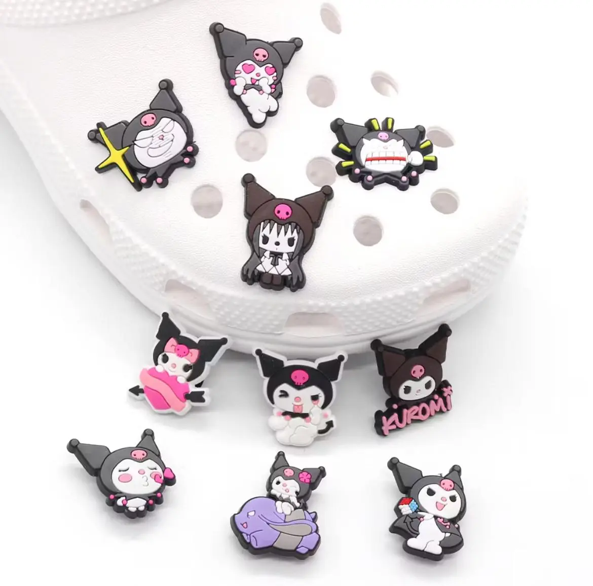Terbaru Aksesoris Sandal Jibbitz Sanrio Kuromi Premium Pin Charm Mewah - Shoe