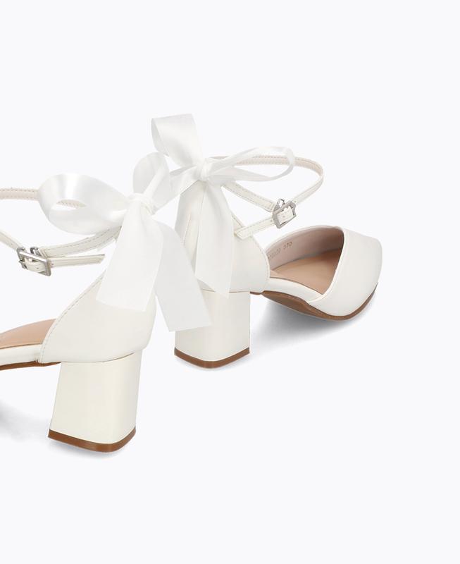 DMK - Meredith Bow Heel Pumps 5