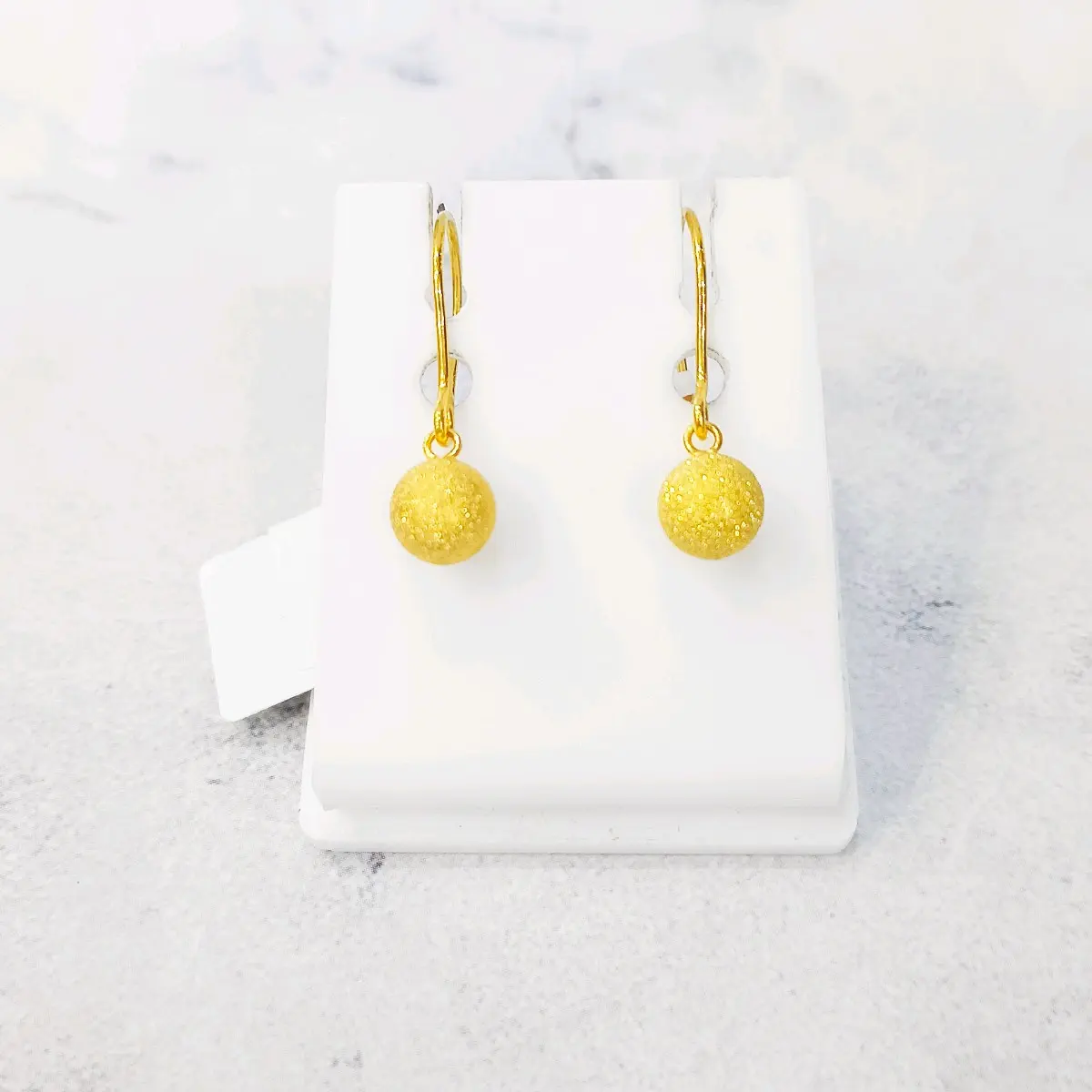 anting kawatan bola pasir 16K , berat 1.220Gr