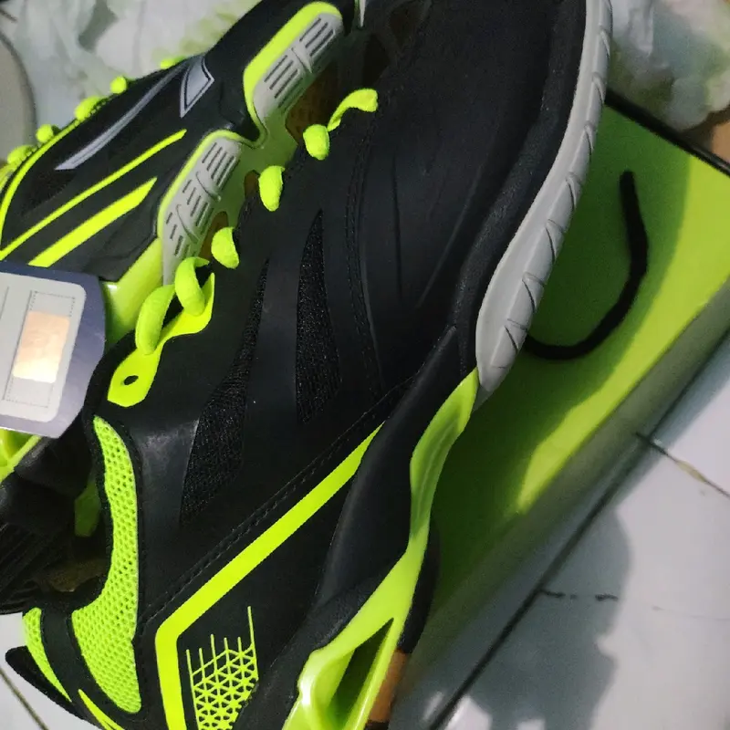 SEPATU VOLI MITZUDA!  FOR SALE 199.000  SIZE 41 OPEN COD NEGO TIPIS 3