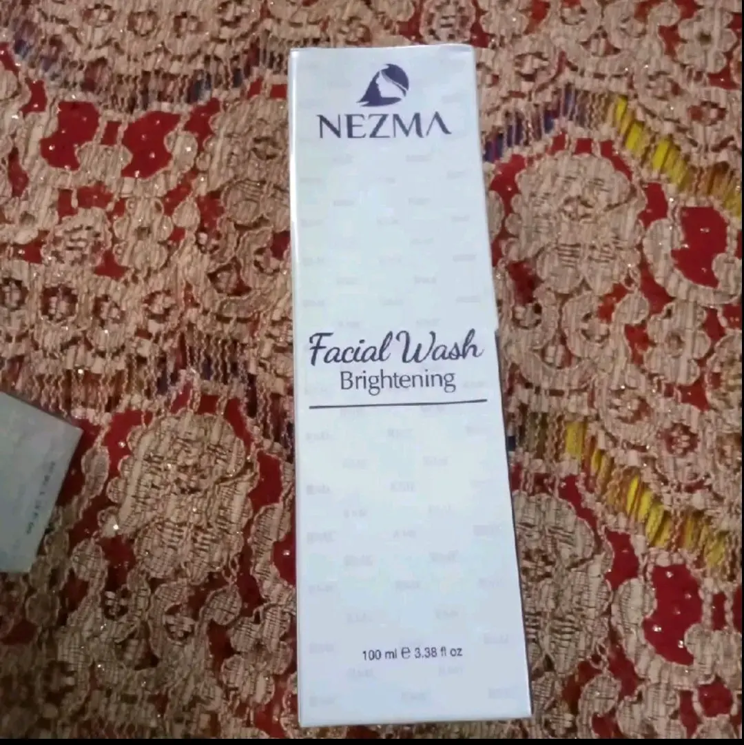 Facial wash bringhtneng nezma by rmc
