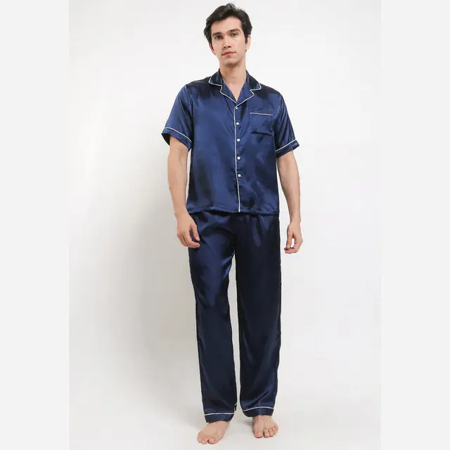 Anne Wintours Pyjama Pijama Baju Tidur Satin Silk Short Sleeve Long Pants Sleepwear Pria 0