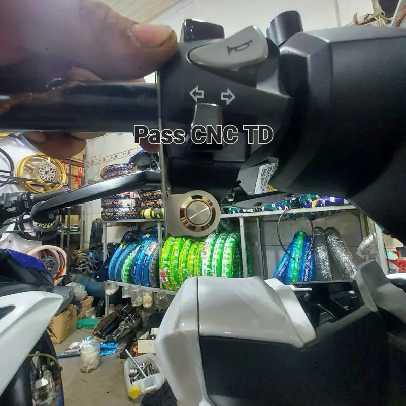 Pát Trợ Sáng Bắt Lọt Tay Cùm Pát Gắn Công Tắc 12mm Cho Xe Máy phụ kiện Trợ Sáng bi Cầu L4x L6X Phụ Tùng gắn vừa tất cả các dòng xe Sơntĩnhđiện đồ chơi 8