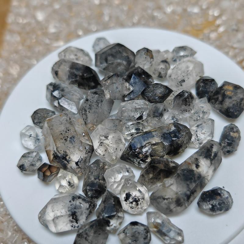 Product Introduction of Herk1merGR@vel Cantik size small to big 2g-200g utk CleansingFengshui & Vase/ bowl Fillers/charm 7