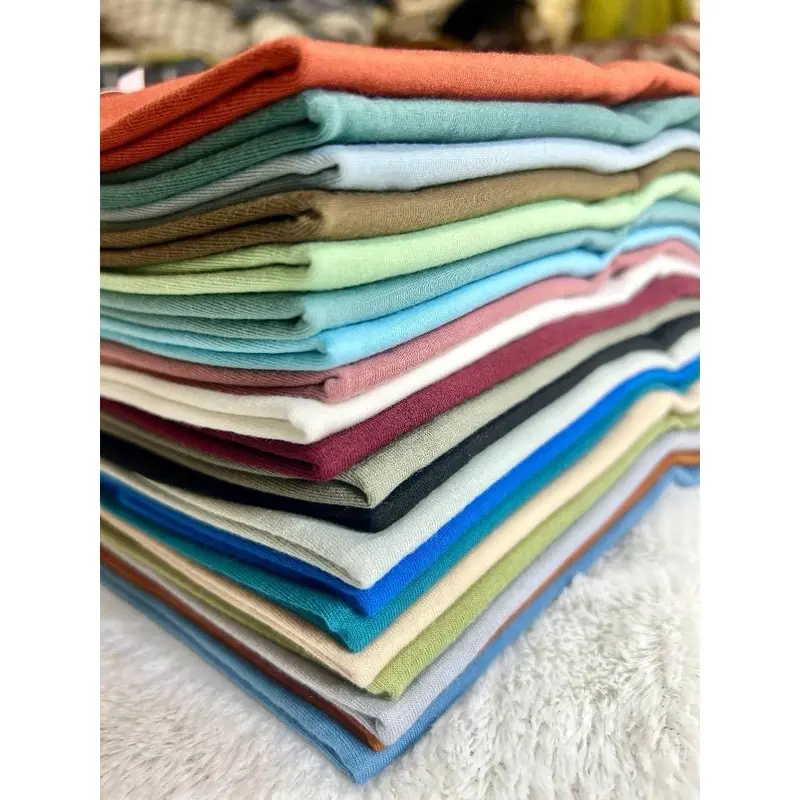 Paket 4pcs 100 ribu Kaos distro motif simpel/ Kaos harian/ Kaos murah/ Kaos distro Unisex/ Kaos oblong/ Kaos random motif/ kaos terlaris Baju Oblong Pria Katun Combed Atasan Keren 6