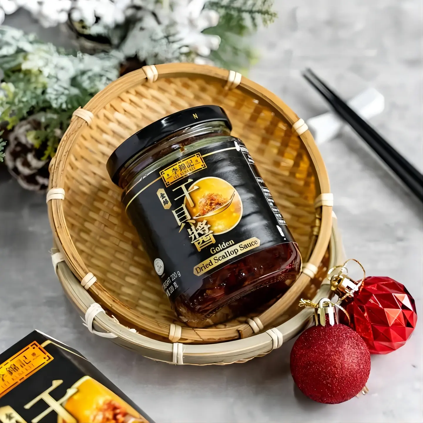 Lee Kum Kee Golden Dried Scallop Sauce, 220g