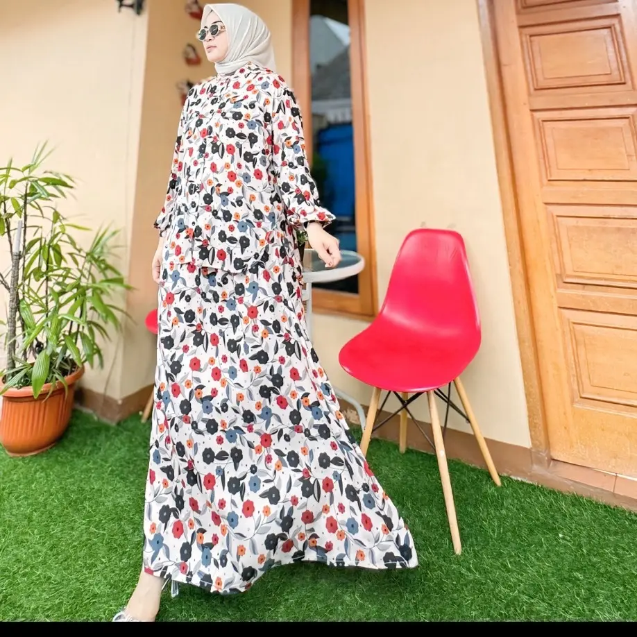 Sakura oneset Rok RRmode Wanita Setelan Motif tangan balon dan bagian lengan karet