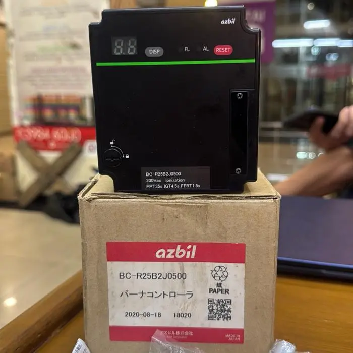 Azbil BC-R25B2J0500 Kontroler Pemanas 200VAC dengan Tampilan Digital dan Tombol DISP FL AL RESET
