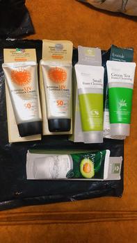 Product Review of 3W Clinic Cleansing Foam Green Tea/Collagen/Charcoal/Brown Rice/Vitamin C (100ml) Facial Skincare Cleanser from @**🍉 0