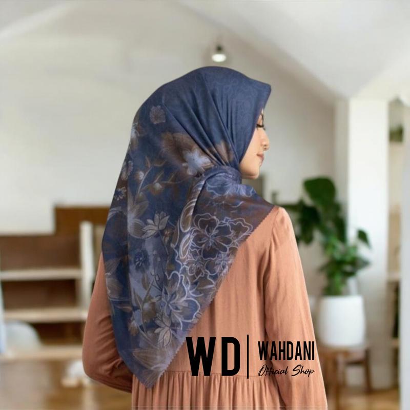 Product Introduction of HIJAB SEGIEMPAT VOAL  MOTIF TERBARU KEKINIAN 10