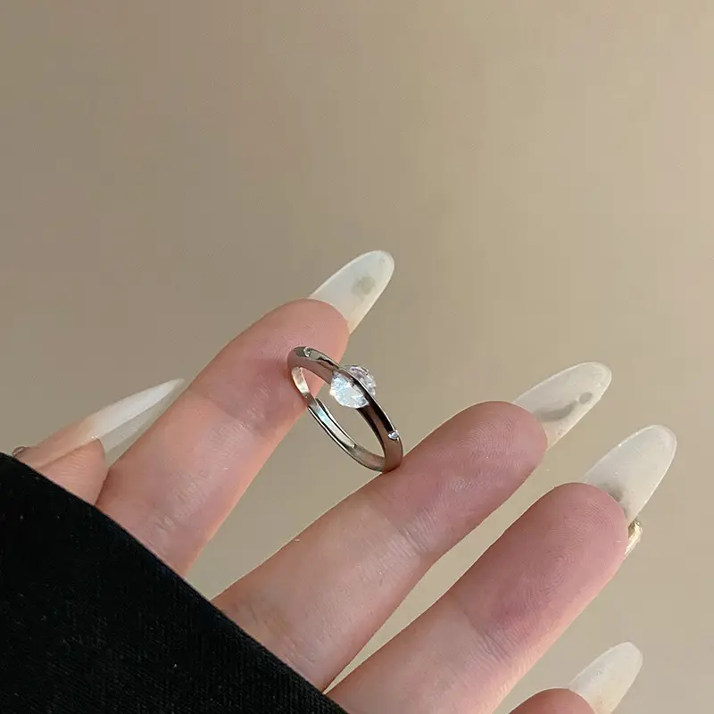 Planetary Zirconia Ring with Fashionable and High-End Design