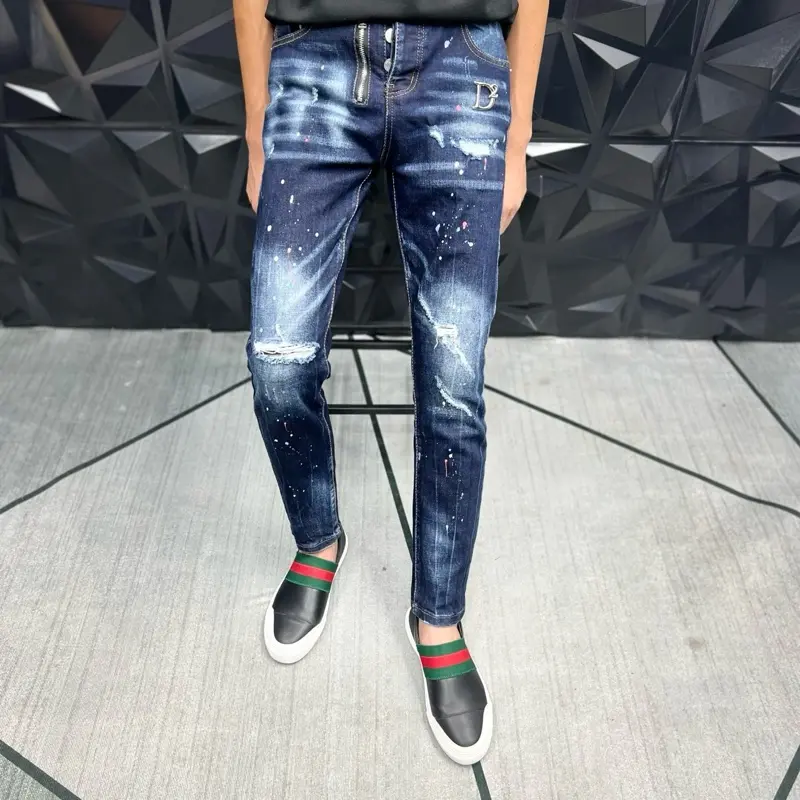 Quần jean khoá lệch thêu D/2 rách nhẹ hai bên hot new DOANH XÙ JEAN VN 5