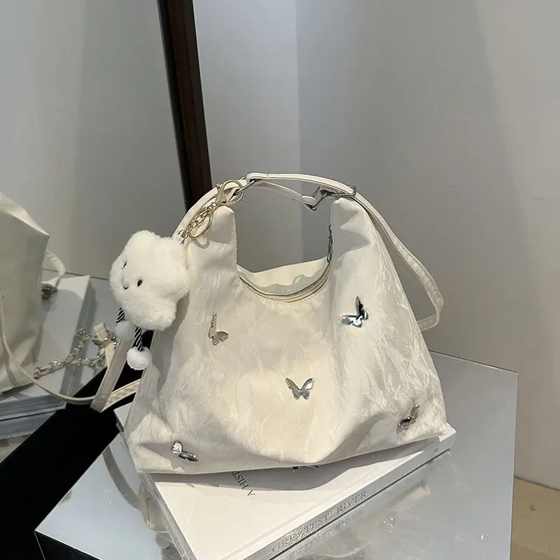 Luna Flutter Bag - Warna Hitam