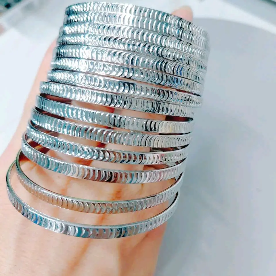 trang sức inox , ximen mắc mèo 4li đẹp y như vàng trắng sài hàng ngày