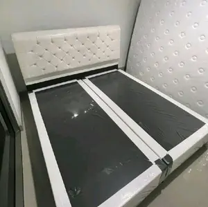 Divan Belah Lipat + Sandaran kancing Bahan Oscar