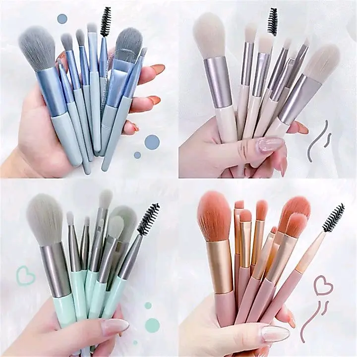 Hope Store - Kuas Make Up 1 Set Free Pouch 8 IN 1 / Make Up Brush Mini Travel 8 in 1